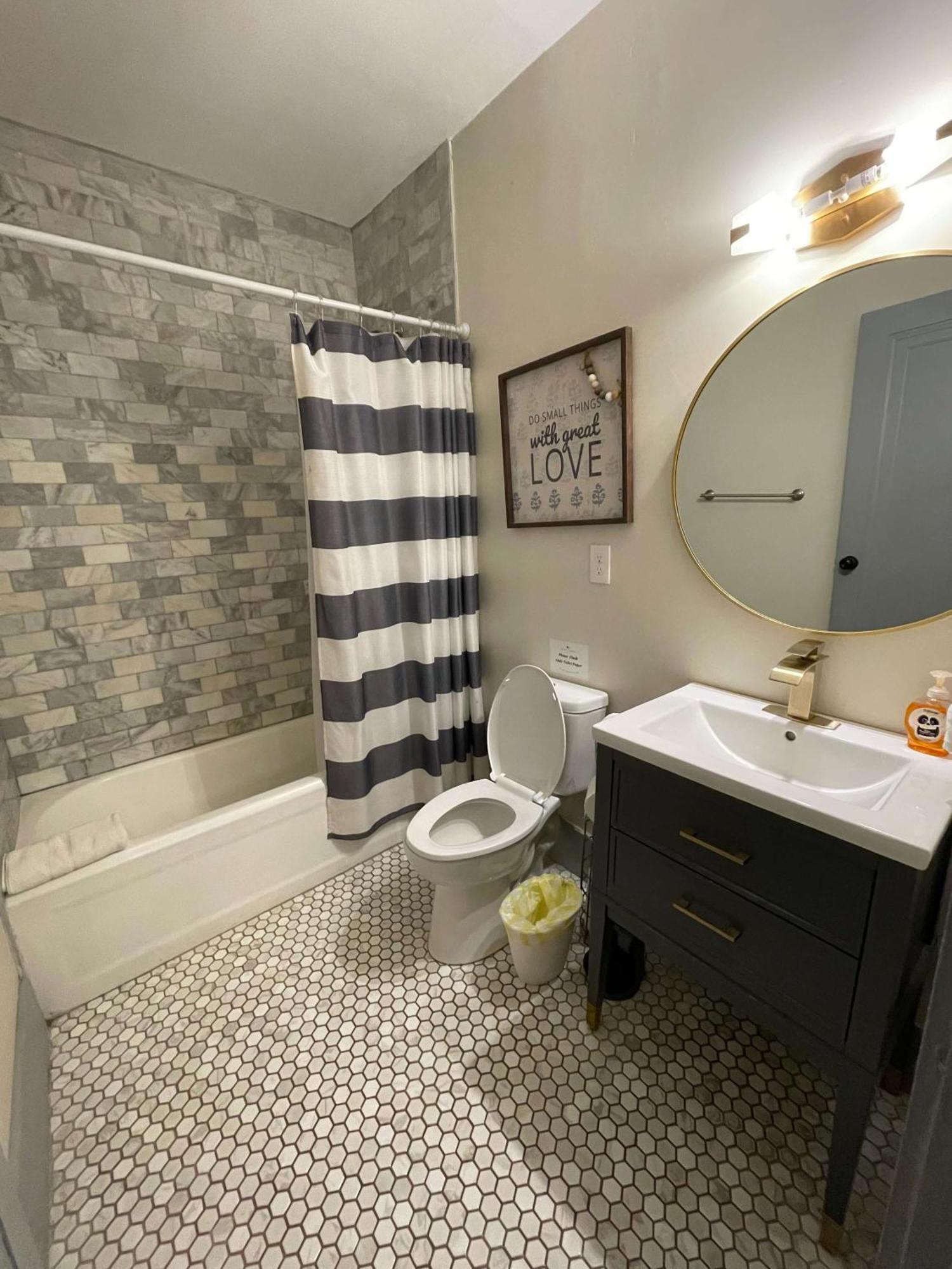 East Lake Stunner-Located At The Foot Of The Ruffner Mountains Birmingham Exterior photo